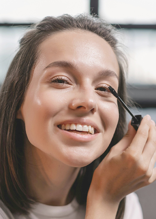 Ästhetische Behandlungen ohne OP, Dr. med. Verena M. Schädlich im Rheingau bei Wiesbaden Ästhetische Behandlungen ohne OP, Dr. med. Verena M. Schädlich, Oestrich-Winkel, Privatpraxis im Rheingau bei Wiesbaden